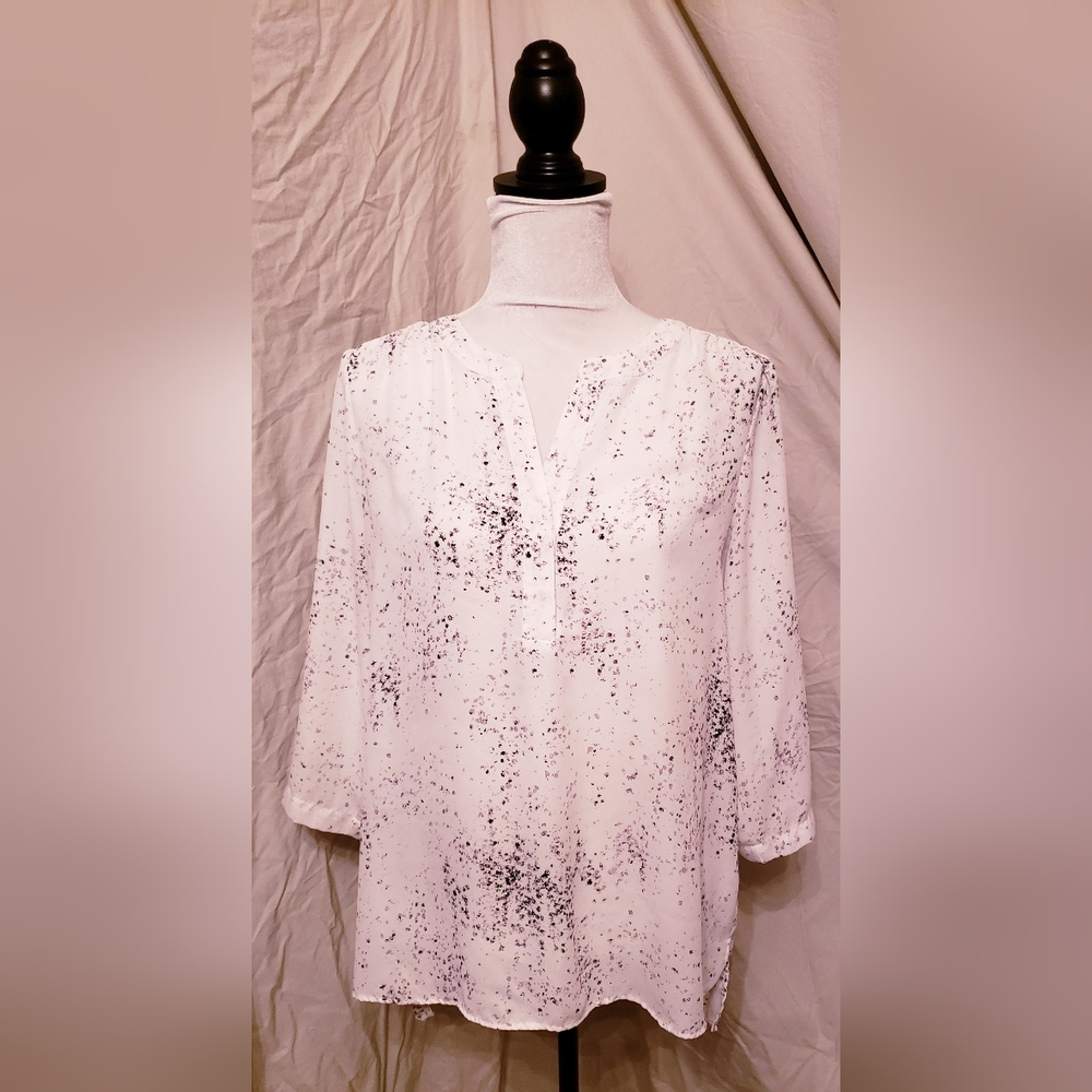 A.N.A. White with Paint Splatter Print ¾ Sleeve Popover V-Neck Tunic